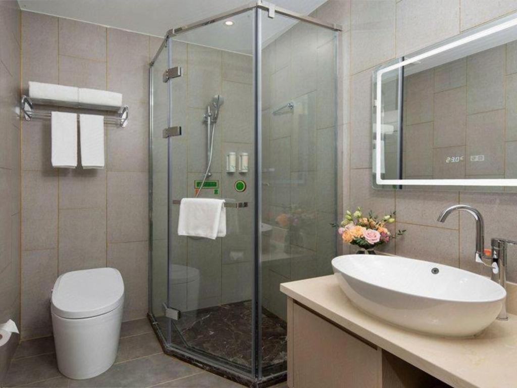 Vienna Changping Metro Station Hotel 3*